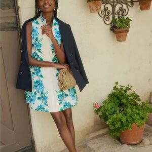 NWOT Tuckernuck Floral Blue and White Dress Charlie shirt dress blue hydrangea S